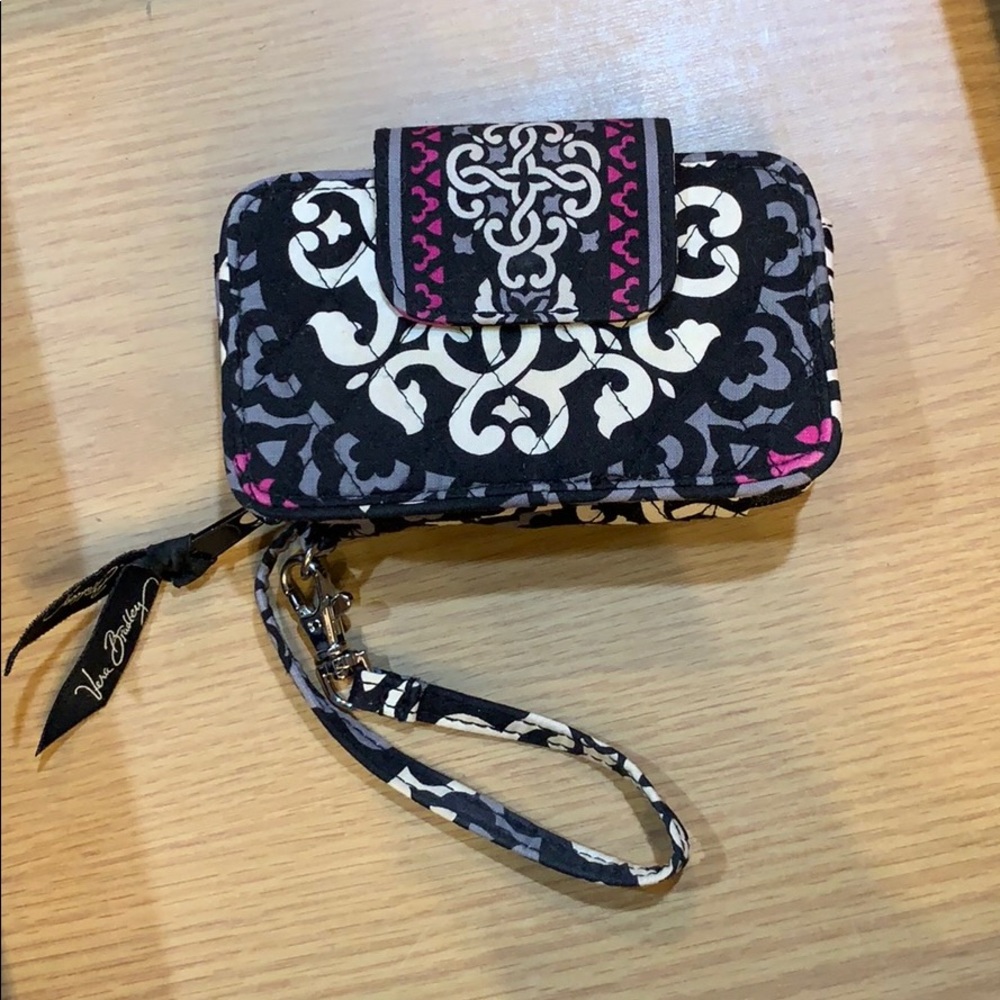 💗Vera Bradley phone wristlet